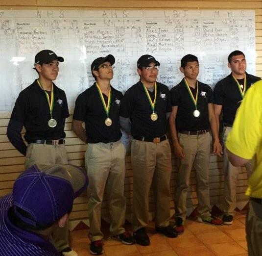 2016 mavericks golf team wins nixon tourney.jpg